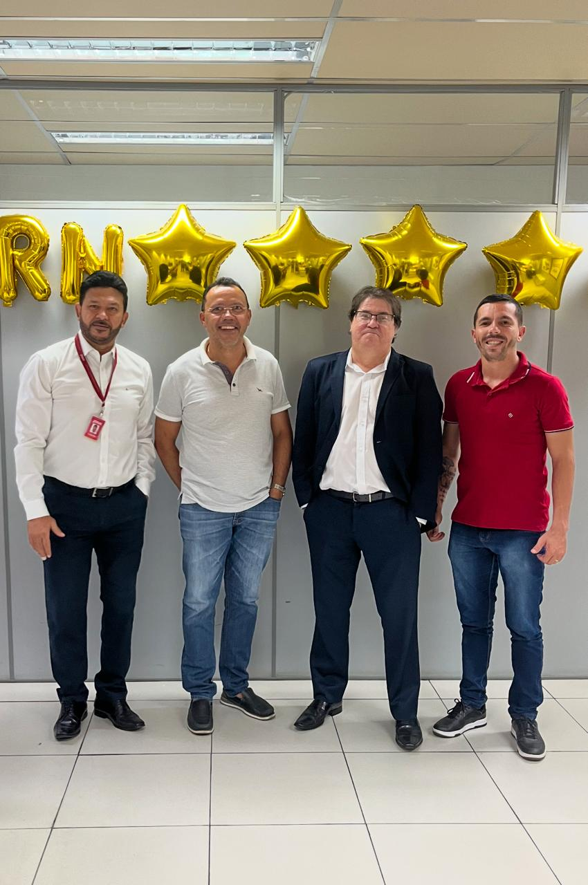 Visita ao Banco do Nordeste com o gerente Alexandre Ramari, da agência de Pau dos Ferros, e José Aldemir Freire, Diretor de Planejamento do Banco do Nordeste do Brasil.